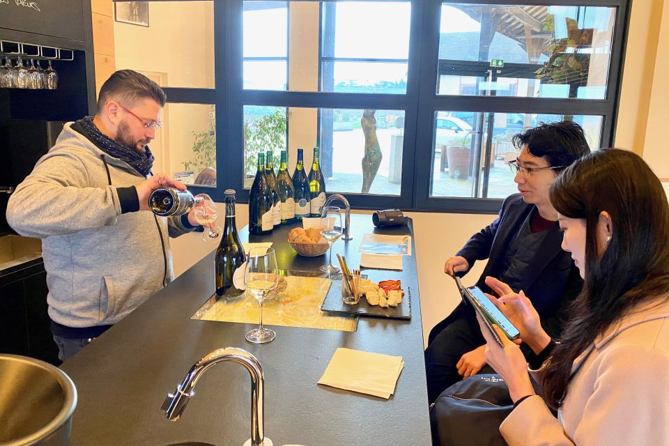 15 Burgundy Wines Chateau Pommard, Chablis Small-Group - Chablis village lunch: free time or a reserved meal you pay for