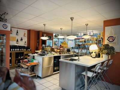 A French "Tea Time" in Paris - Meet L’Epicerie de Loïc B: 100% French, with an Activist Angle