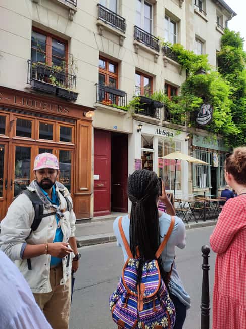 Best Bits of Paris: 40 Favourites Walking Tour 5 hours - Louvre exterior zone and the Carrousel/Obelisk pairing