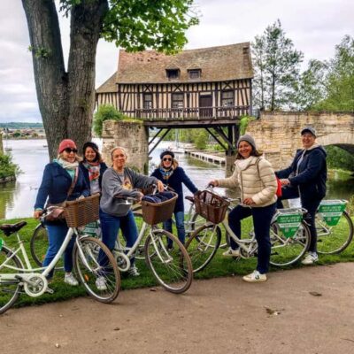 Bike tour from Vernon to Giverny with local guide - Vernon’s medieval core plus WWII details you can spot in town