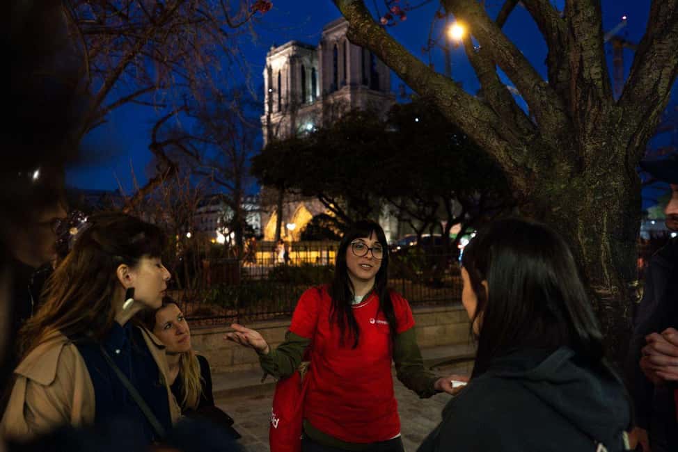 Boho Nights in Paris: A Magical Evening Tour - Saint-Germain des Prés by Night: Writers, Musicians, and TV Corners