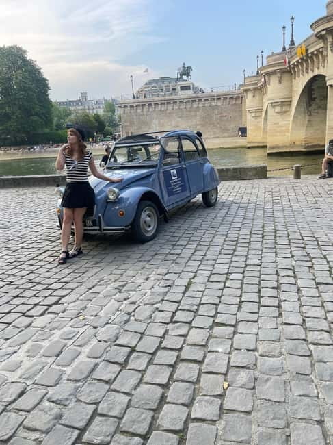 Classic 2CV Tour paris 2h - Meeting at Champ-de-Mars and timing your expectations for 2 hours