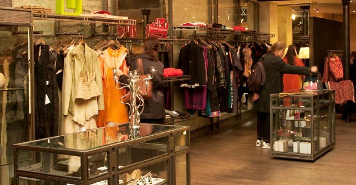 Discount Couture: ultimate Paris Shopping 2h30 walking tour - Discount Couture in Paris: why this shopping tour is different