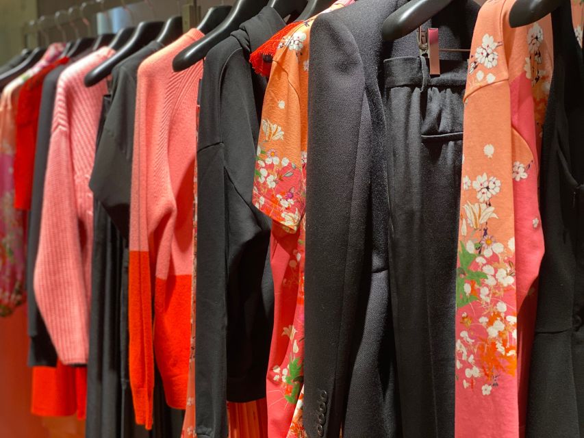 Discount Couture: ultimate Paris Shopping 2h30 walking tour - What to wear, bring, and do so you can actually buy