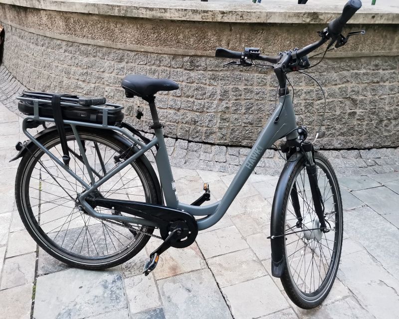 E-bike rental Paris City Center - How 700+ km of bike paths changes your Paris day
