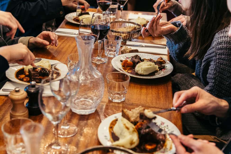 Eating Paris: Le Marais Food & Wine - Cheese tasting in a 17th-century cellar: taste in the right order