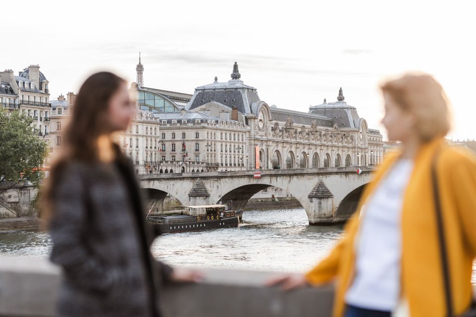 Exploring Paris with a Local: Montmartre to La Seine - Eiffel Tower area: seeing scale without the usual chaos