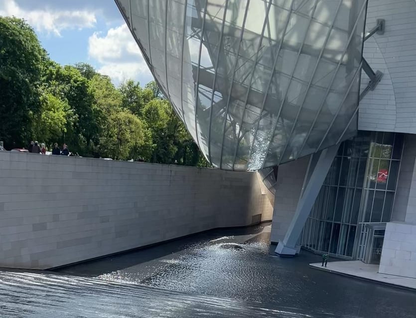 Fondation Louis Vuitton: Ticket Entry & Private Tour - The flow of the experience: highlights, then the restaurant