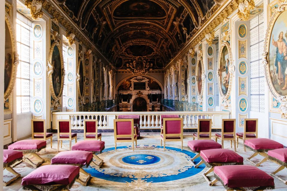 Fontainebleau: Palace Private Guided Tour with Ticket - Key takeaways