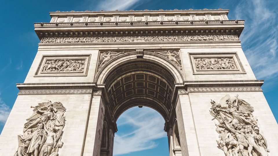 From Le Havre: Private Full-Day Trip to Paris - Getting to Paris in a Private Van (That 2.5-Hour Stretch Matters)