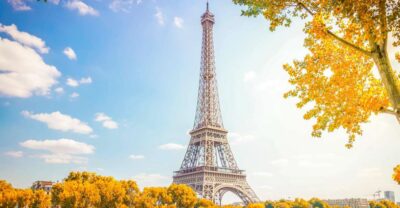 From London: Eiffel Tower, Notre Dame & Louvre Day Tour - Meeting the Guide in Paris: Sticking the Landing at Gare du Nord