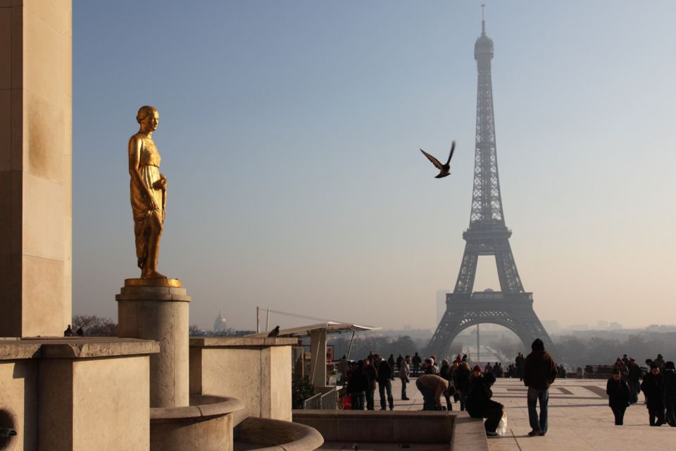 From London: Lunch at Eiffel Tower, Louvre and Notre Dame - FAQ