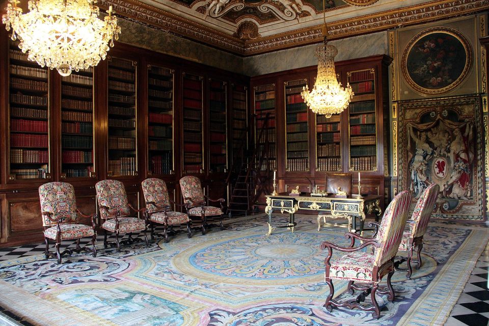 From Paris: Fontainebleau & Vaux-le-Vicomte Private Tour - Lunch planning: what’s available, what you’ll pay