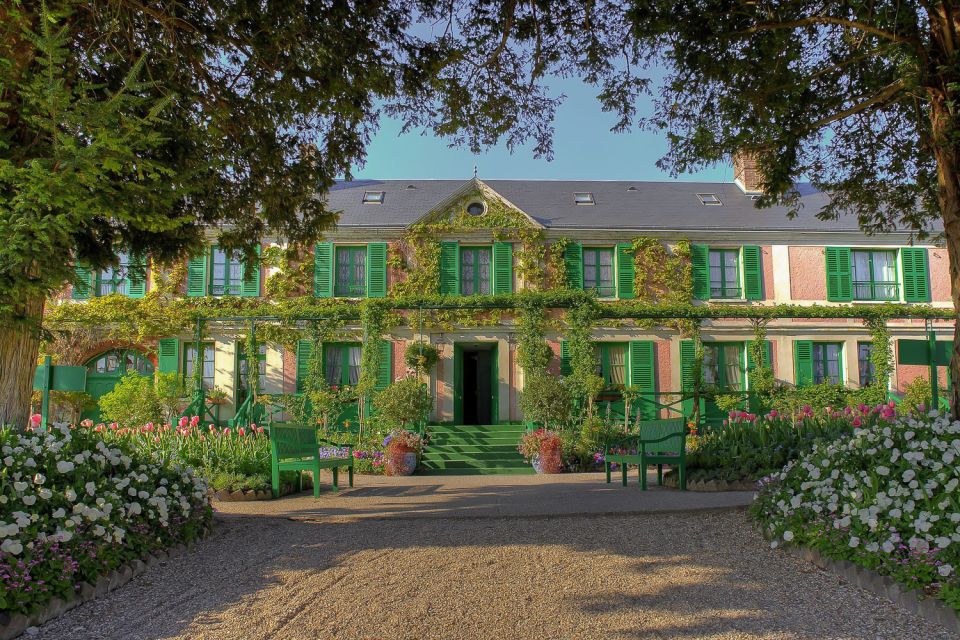 From Paris: Giverny and Versailles Private Full-Day Trip - Key things to love about this Versailles–Giverny day