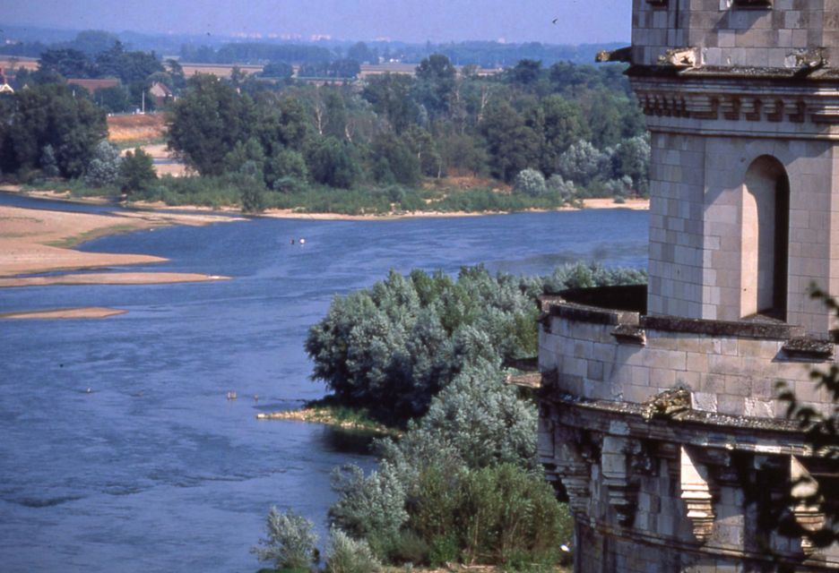 From Paris: Loire Valley Castles Full-Day Tour with Lunch - Key Takeaways Before You Go