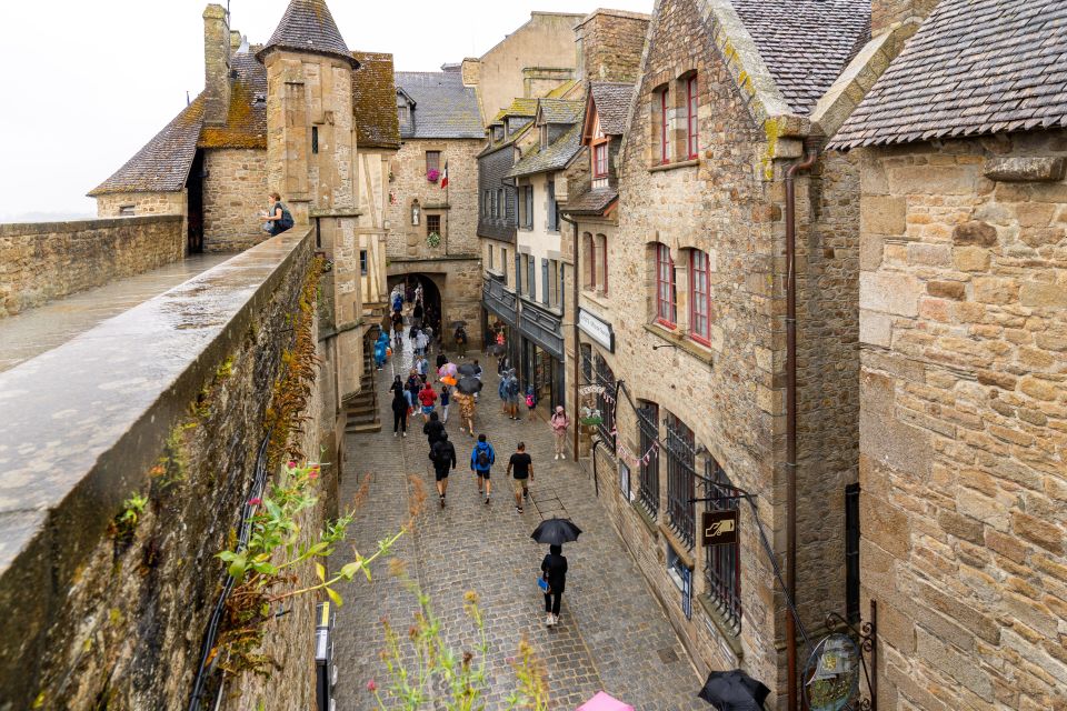 From Paris: Mont Saint Michel Day Trip with a Guide - What You Can Bring (and What Will Slow You Down)