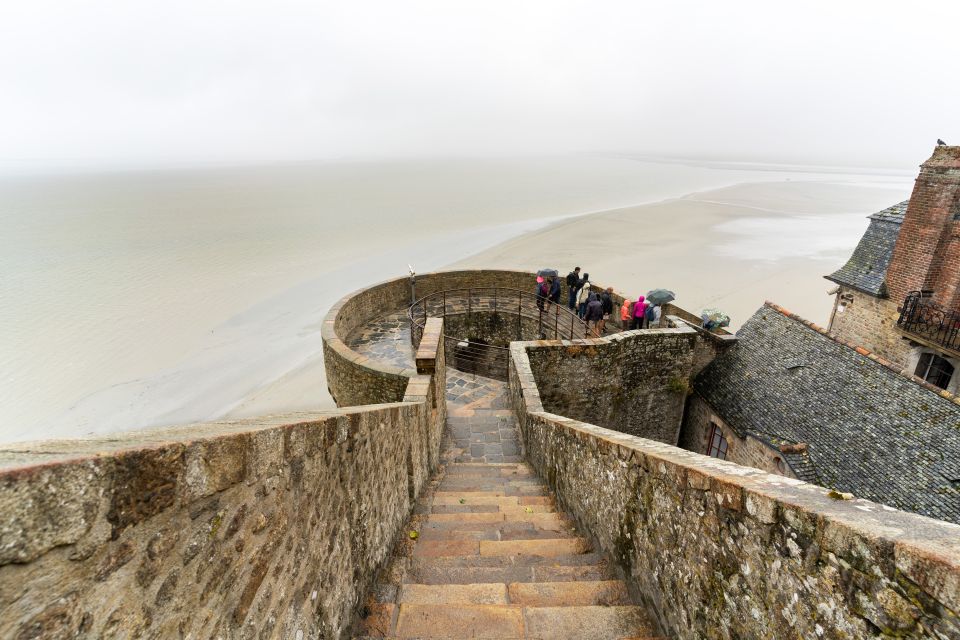 From Paris: Mont Saint Michel Day Trip with a Guide - Mont Saint-Michel Abbey: Entry + the Audio App Strategy