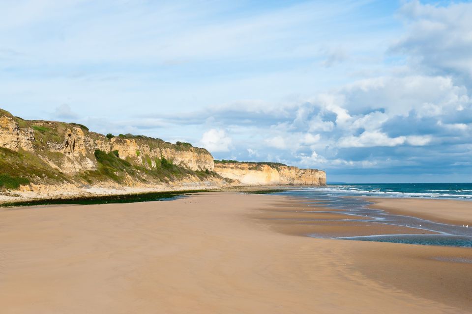 From Paris: Normandy Landing Beaches D-Day Tour by Minibus - Omaha Beach: Where the View Clashes With the Reality