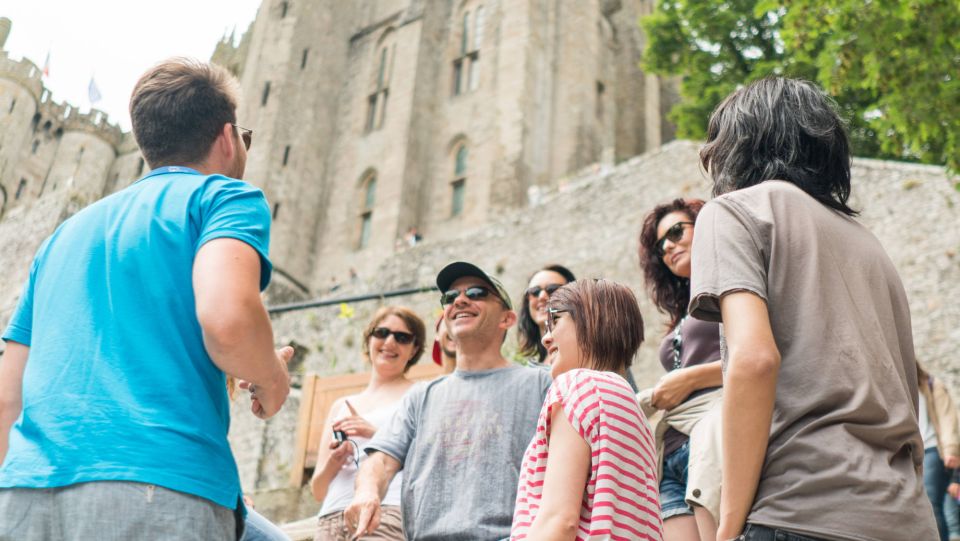 From Paris: Small-Group Mont St Michel Tour & Cider Tasting - Lunch and the in-between hour: plan like a local