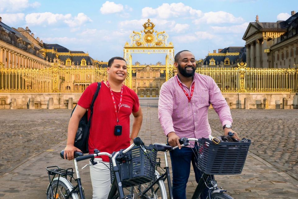 From Paris: Versailles Bike Tour with Gardens & Palace Entry - Place du Marché Notre-Dame: shop like a local for your picnic lunch