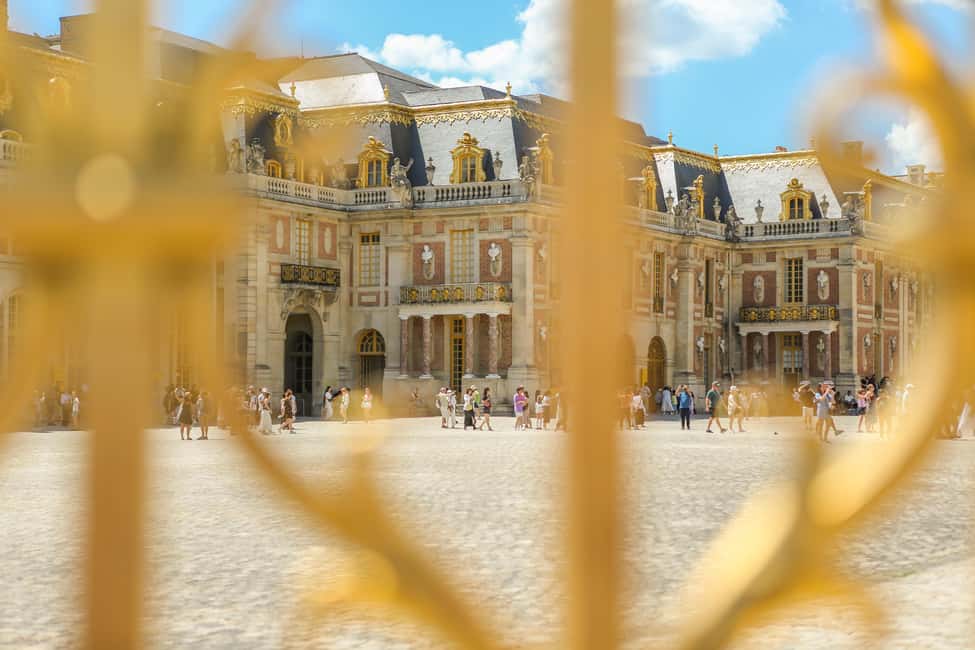 From Paris: Versailles Palace & Gardens with Transportation - Key things that make this Versailles tour work