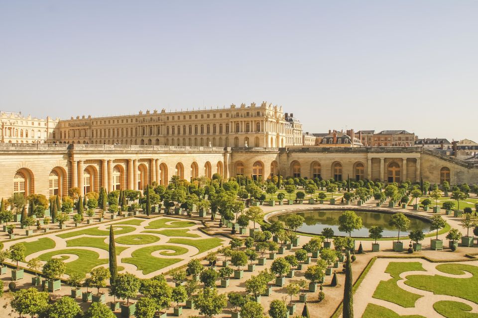 From Paris: Versailles Palace Self Guided & Gardens tickets - Gardens at Versailles: what you can actually enjoy in limited time