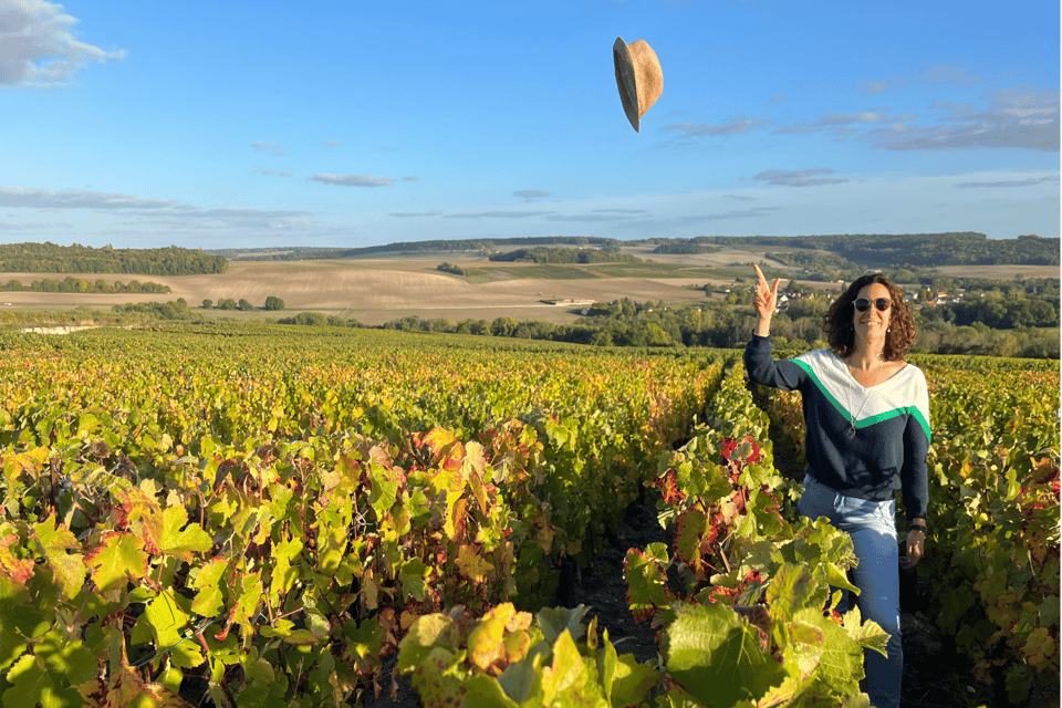 From Paris: Wine Day trip to SANCERRE w 10 Tastings & Lunch - Vineyard views and the wild tasting in the vines