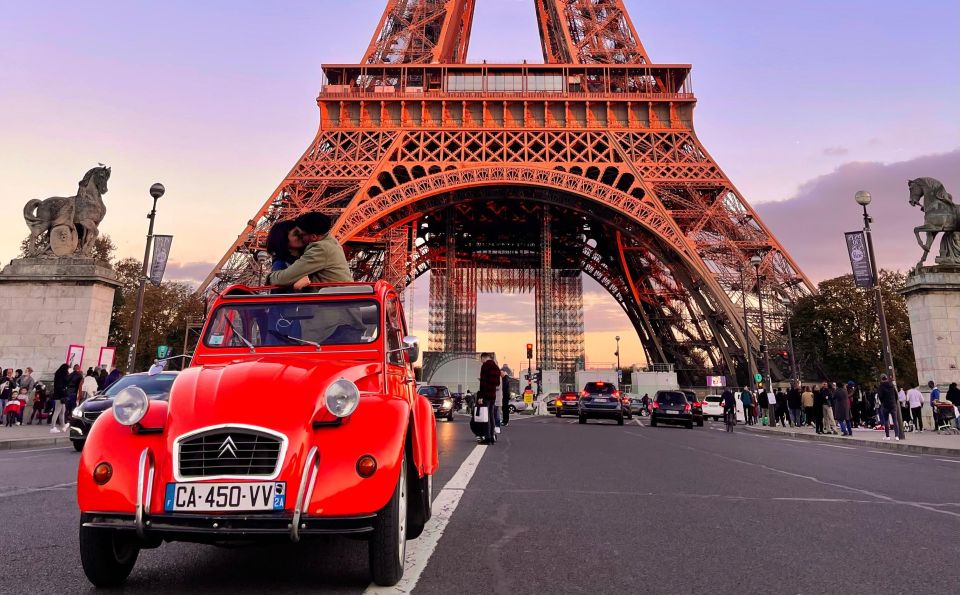 Guided Tour of Paris in Citroën 2CV - Arc de Triomphe: Riding the Avenue and Circling the Icon