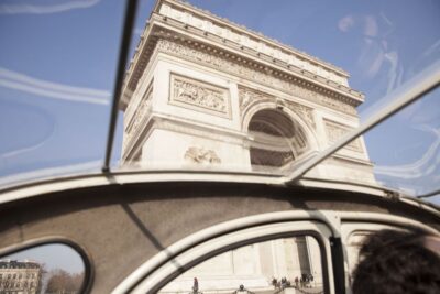 Highlights of Paris: Private 6-Hour Vintage 2CV Tour - Notre-Dame and Île de la Cité: Starting With the City’s Core