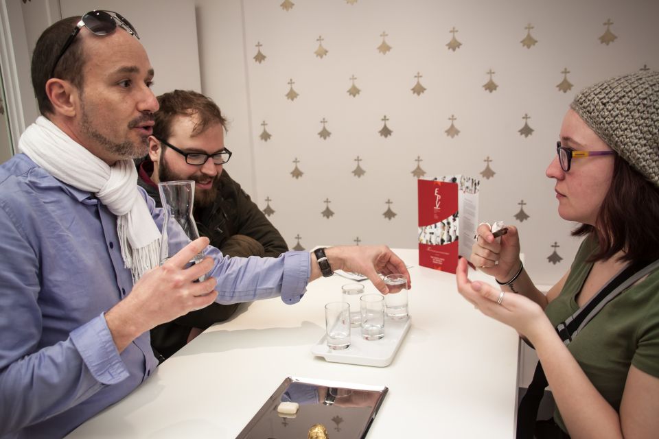 Le Marais: Pastry and Chocolate Food Tour - The Franco-Russian tea store and the fun detour into absinthe
