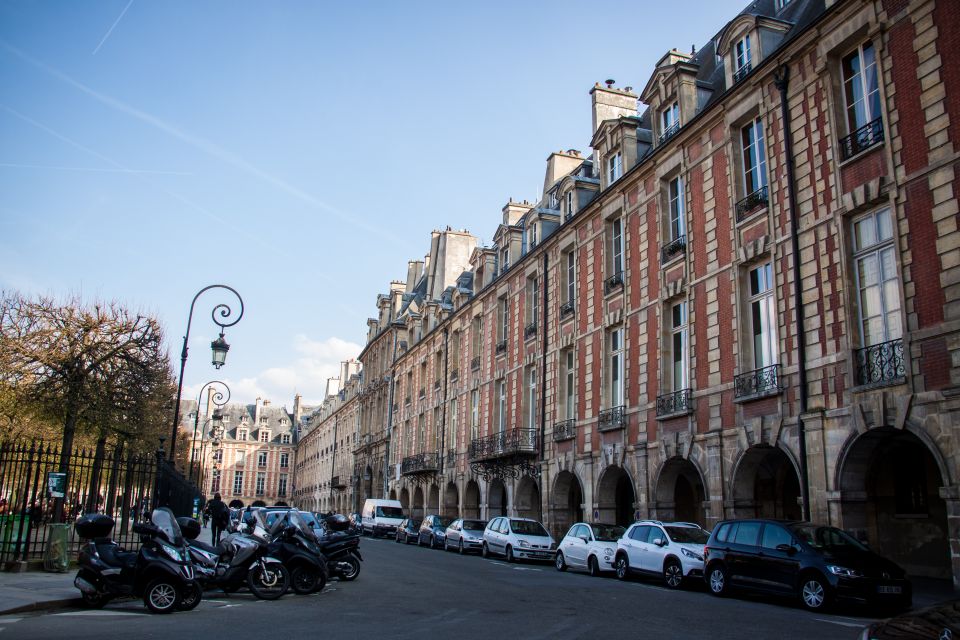 Le Marais: Pastry and Chocolate Food Tour - Price check: $165 for 150 minutes, is it worth it?