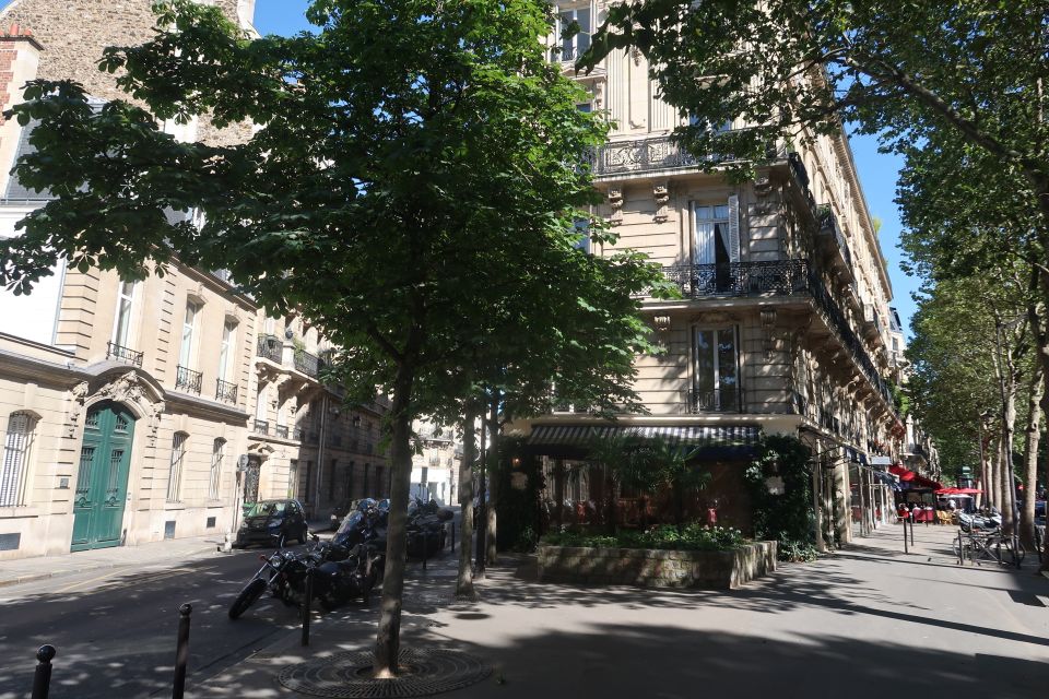 Lifestyle Tour of Saint-Germain-des-Prés - What a “Lifestyle Tour” Means in Practice