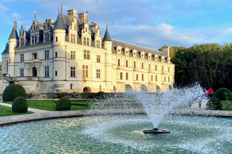 Loire Valley Castles: Chenonceau, Amboise & Da Vinci Trip - A Long Day Out of Paris, Done the Comfortable Way