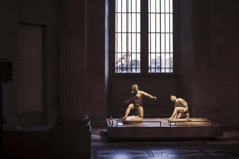 Louvre Museum: Mona Lisa Without the Crowds Last Entry Tour - Big paintings, French drama, and the crown jewels room