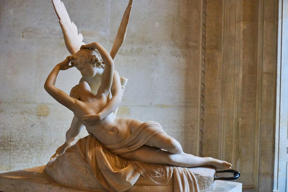 Louvre Museum Skip-the-Line Guided Tour - Mona Lisa, Venus de Milo, and Michelangelo: the storytelling you get