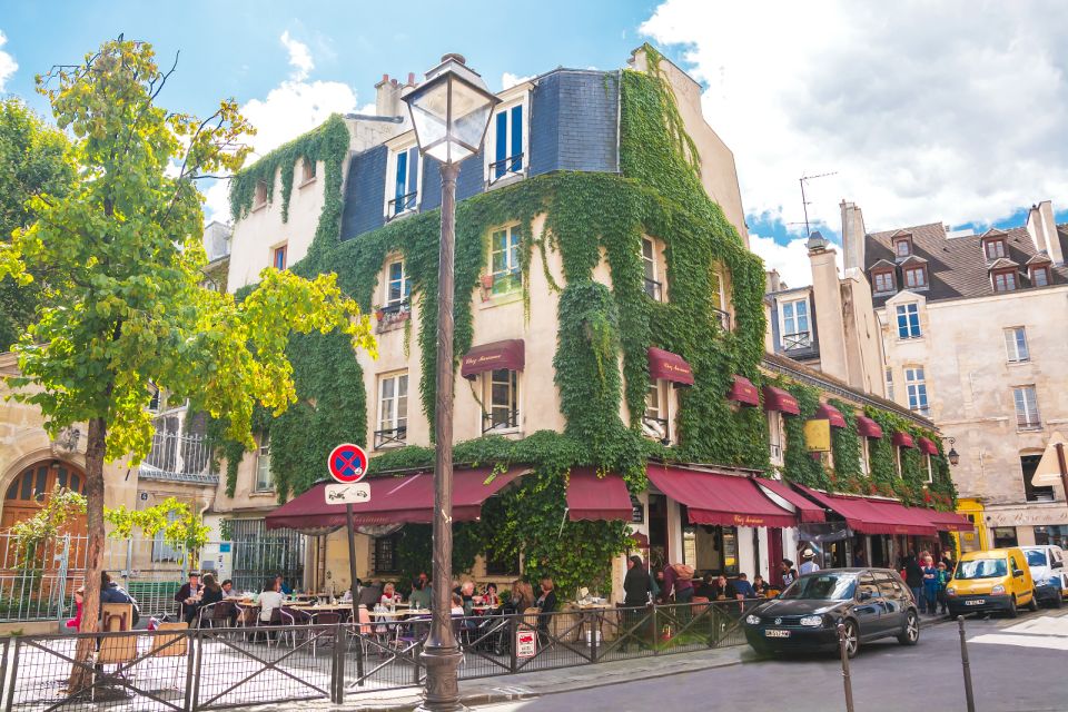 Marais District of Paris Guided Walking Tour - Saint Paul and Saint Louis to Hotel de Sully: starting with architecture you can recognize