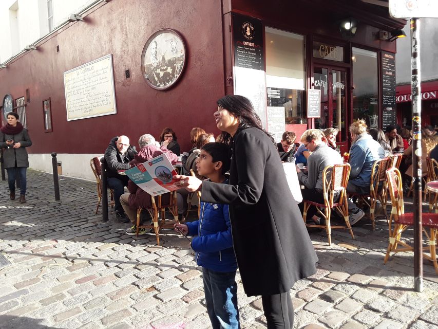 Montmartre: Private Treasure Hunt for Families and Kids - Dalí and Picasso in walking-form: turning art into a game