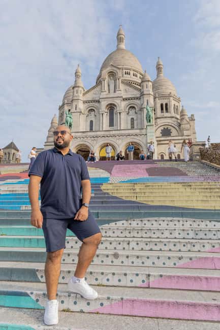 Montmartre Sacre Coeur area photoshoot by Paris photographer - How long is enough? 25 minutes for a tight, high-return route