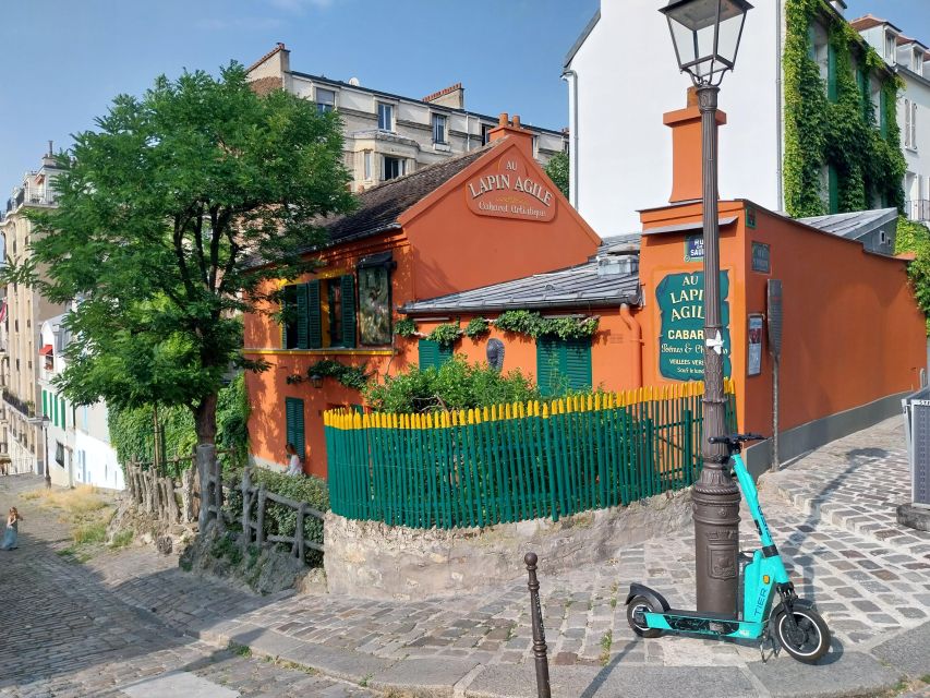 Montmatre Walking Tour: the essential highlights+ - Lapin Agile and the quirky Montmartre corners you’d miss