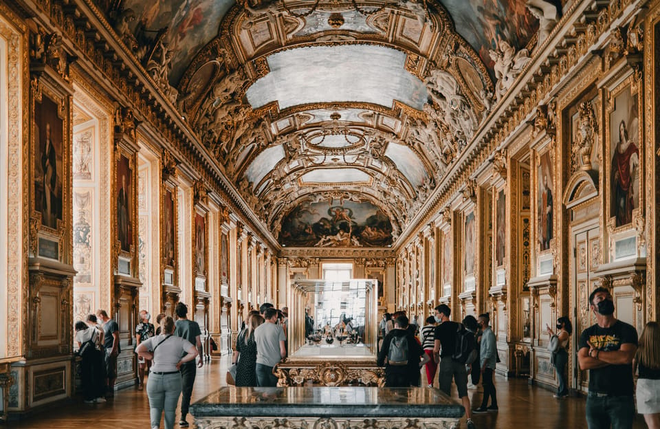 Night at the Louvre Museum: 6-people Max Guided Exploration - Should You Book Night at the Louvre (VOYAGE LLC)?