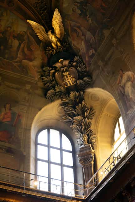 Night at the Louvre Museum: 6-people Max Guided Exploration - Getting Inside: Skip-the-Line Entry and a Clear Meeting Point