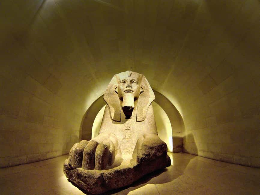 Night at the Louvre Museum: 6-people Max Guided Exploration - The Max-6 Advantage: You’ll Actually Get Answers