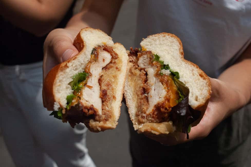 No Diet Club - A selection of the best burgers in Paris ! - Value check: $53 for 3 hours of food that actually replaces a meal