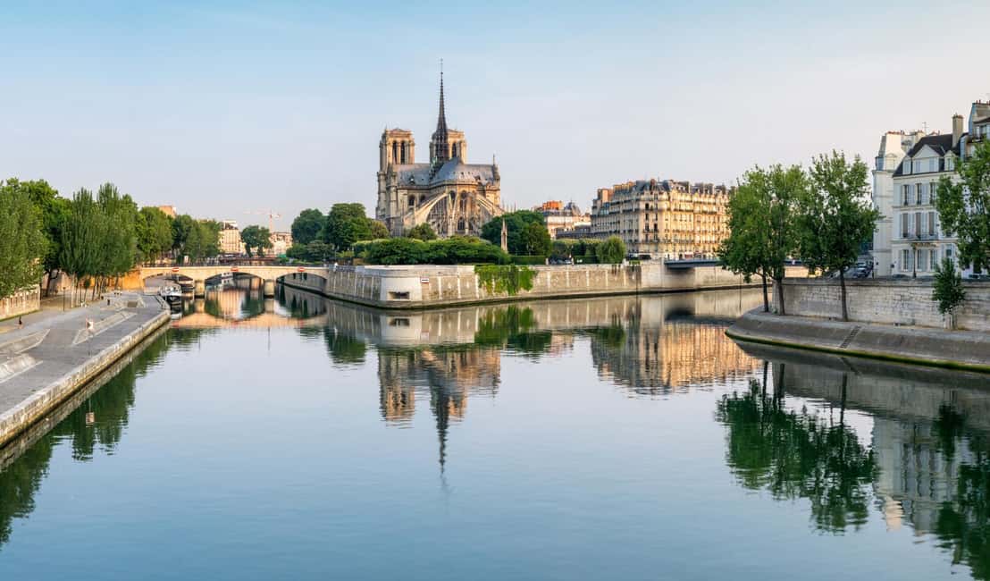 Notre-Dame de Paris : the mysteries of reconstruction - What firefighters saved: crown of thorns and bell Emmanuel