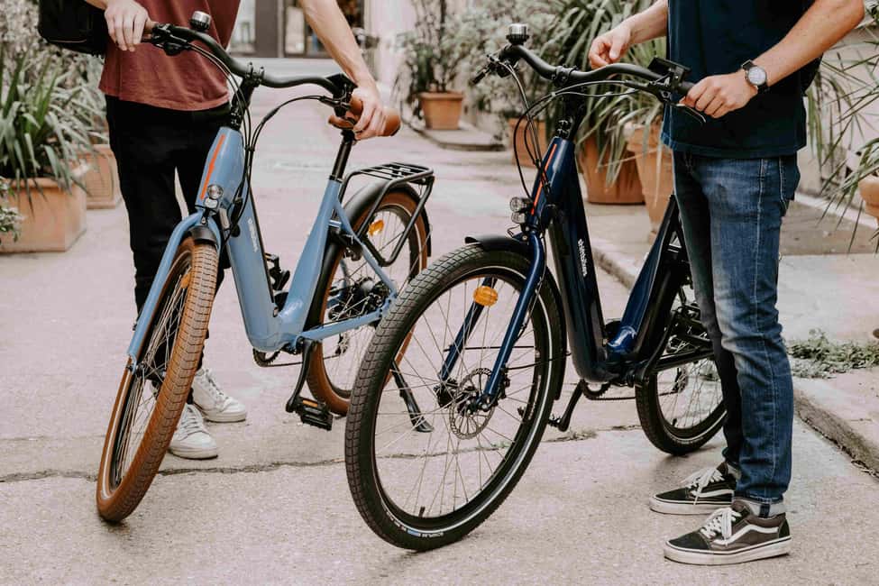 Onebike: Electric Bike Rental in the in the heart the Paris - Why an electric bike rental works so well in central Paris