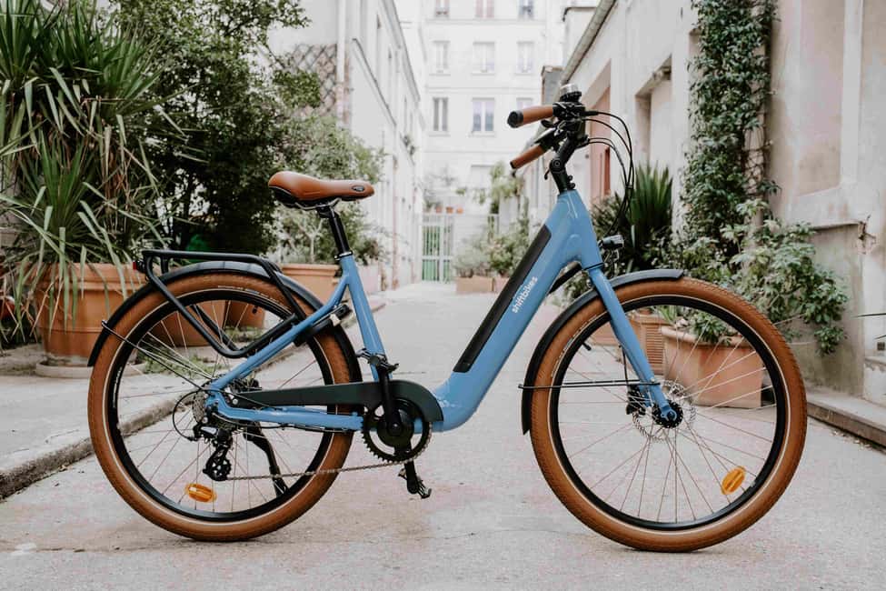 Onebike: Electric Bike Rental in the in the heart the Paris - Finding The Blue Store at 37 Avenue Parmentier (and starting smoothly)