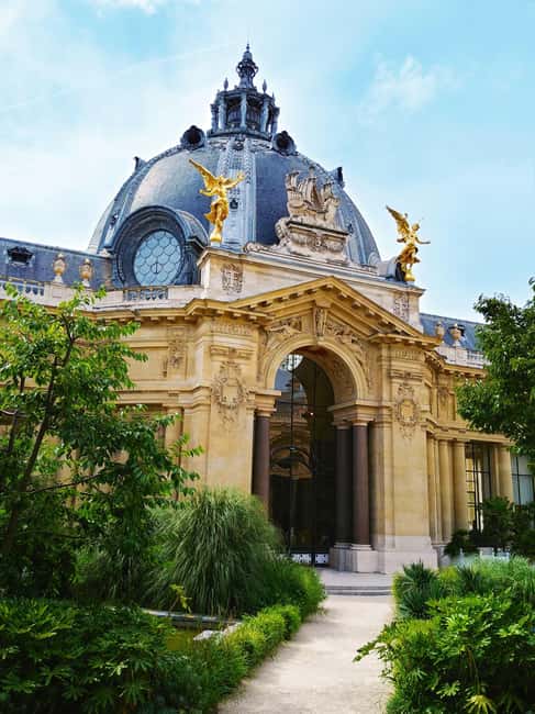 Pairs: The Opera to Hotel des Invalides Guided Walking Tour - Who this walk suits best