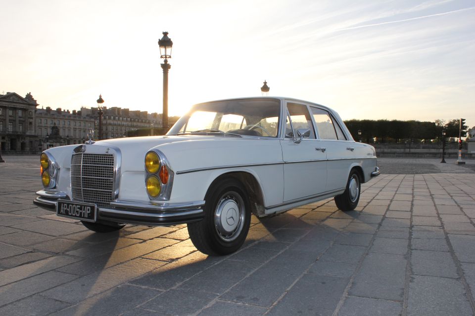 Paris: 2.5-Hour Guided Vintage Car Tour and Wine Tasting - Pont Marie to Le Marais: start with old Paris energy