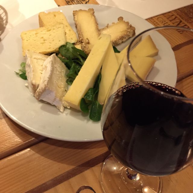 Paris: 2.5–Hour Montmartre Wine and Bistro Tour - Key Things I’d Focus On