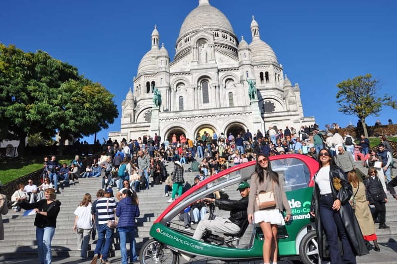 Paris: 2 hours Emily Tour in a Private Rickshaw bike - The driver role: private ride, controlled expectations